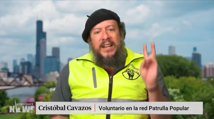 Cristobal Cavazos Voluntario en la Red patrulla Popular en Chicago